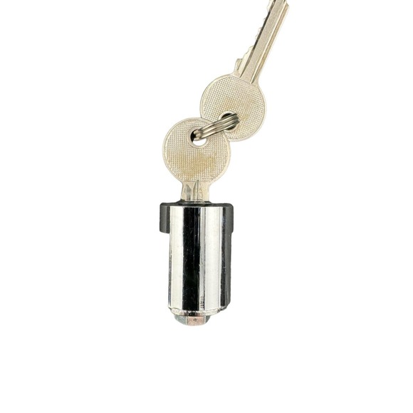 Seven Pin Lock Core Steel- 2 Keys  - Preowned - Picture 2 of 3